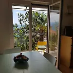 Apartament Sunny 150 M From The Sea