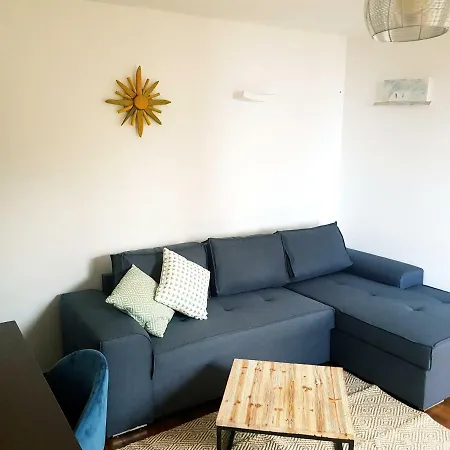 Sunny 150 M From The Sea *