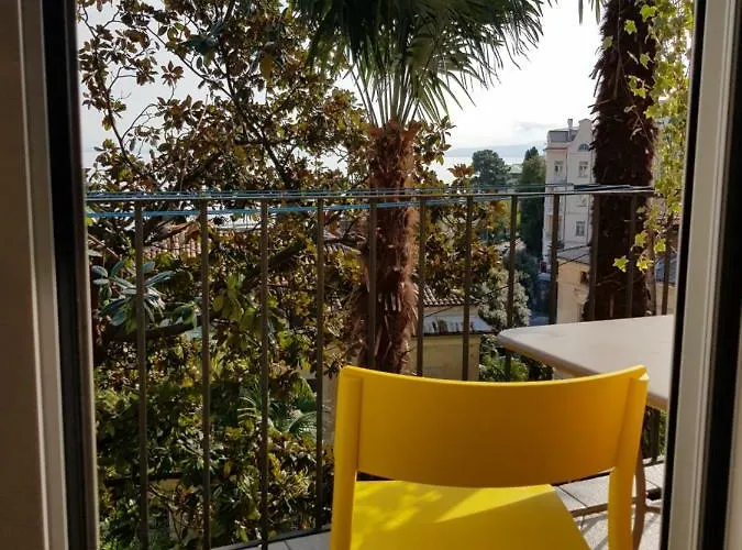 Apartamento Sunny 150 M From The Sea Opatija