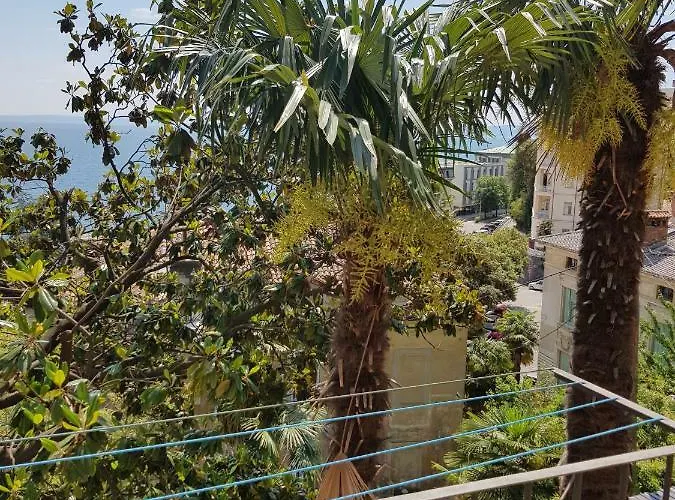 Sunny 150 M From The Sea Apartamento